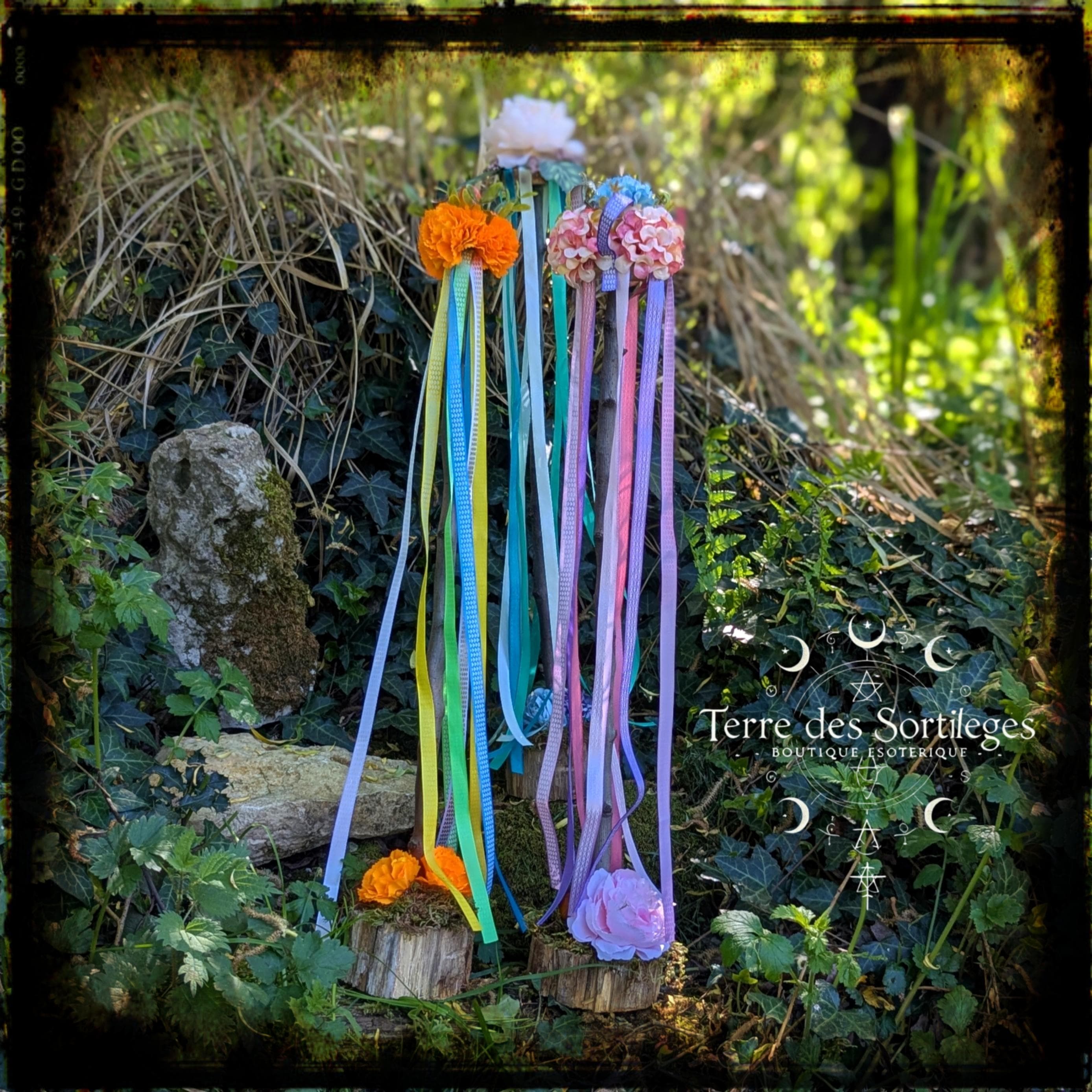 Maypole Wood Handcrafted Pear Wood Maypole With Ribbons. Beltane Decoration, Pagan ...