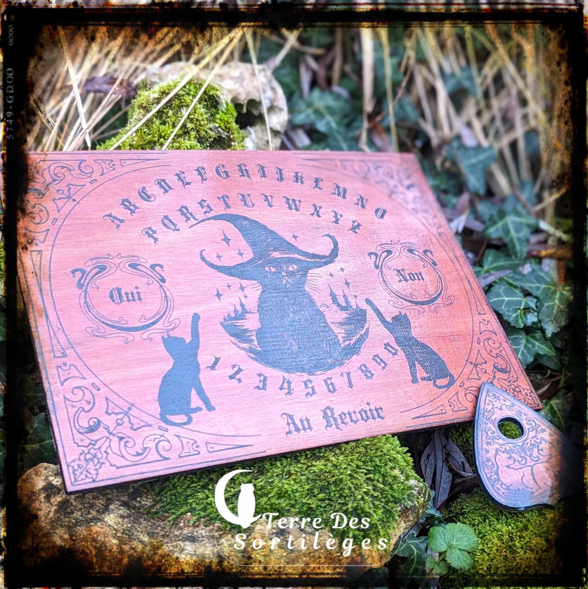 Planche Ouija avec porte-clés amovible en planchette Porte-clés Spirit  Oracle Board en bois de noyer ou d'érable pour accompagner ceux qui vivent  dans l'au-delà -  France
