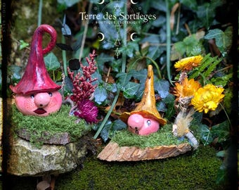 Forest Elves Sylvefeu and Rosarum handmade clay and dried flower figurines gift idea forest magic handmade unique piece