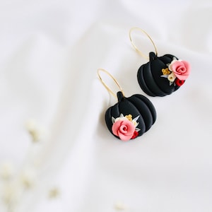 Pompoen bloemenoorbellen | kleioorbellen pompoen | pompoen boho oorbellen | Halloween-kleioorbel | Herfstoorbel | pompoen