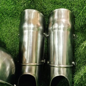 "Medieval gladiator Greaves "
