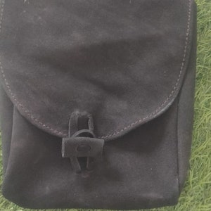 Wikinger Mittelalter Tasche,handgefertigte Ledertasche, Larp Tasche, Gürteltasche, Gewandtasche, schwarze Lederrückseite