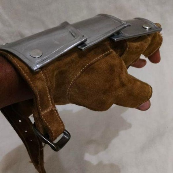 Gants de reconstitution médiévale, gants médiévaux, gants de cosplay, moufles, moufles pour GN, gants, gants viking