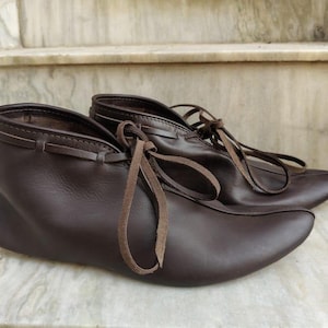 Handmade Viking Turn Shoes – Dark Brown Leather Medieval Reenactment Footwear