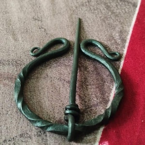 Medieval Hand-Forged Brooch – Historical Cloak Pin for LARP, Cosplay & Reenactment