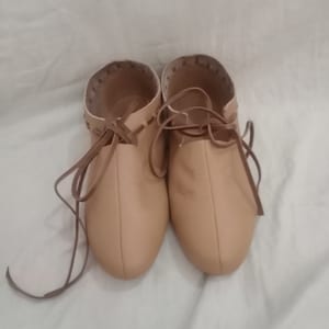 Viking Shoes,one piece shoes,turnshoes,9th century shoes,10th century shoes, reenactment shoes, Reenactor shoes,winter shoes,hedeby shoes