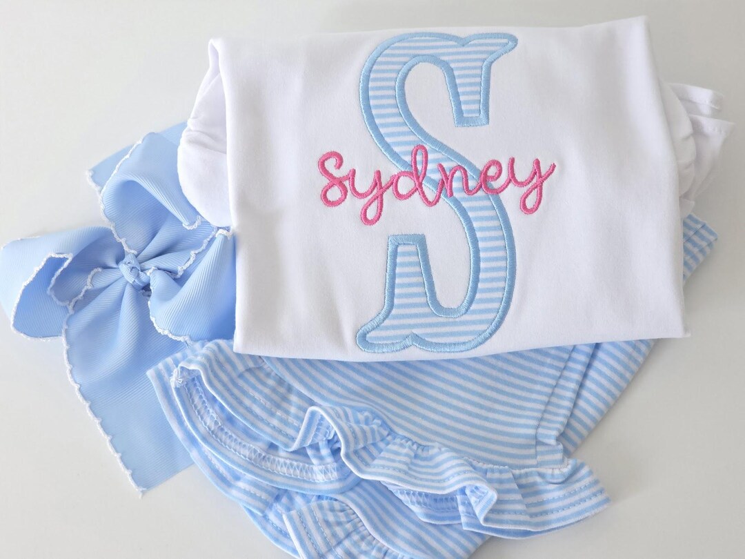 Personalized Monogram Outfit | Custom Name Shirt, Ruffle Shorts Set - Etsy