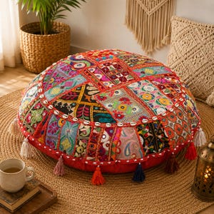 Rundes Boho-Bodenkissen | Handgefertigter Patchwork-Hocker | Farbenfrohe Dekoration