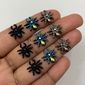Spider nail charms