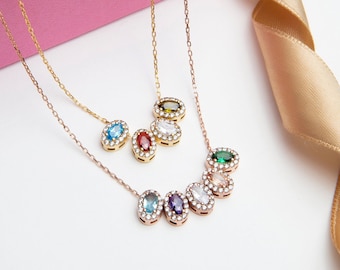 14K Gold Oval Birthstone Necklace, Personalized Family Keepsake