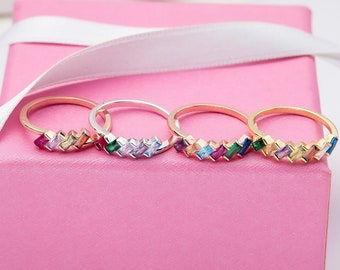 14K Gold Baguette Birthstone Ringe, personalisiertes Muttergeschenk, maßgeschneiderter Birthstone Schmuck, Familienring für Omas, bestes Geschenk für Mütter