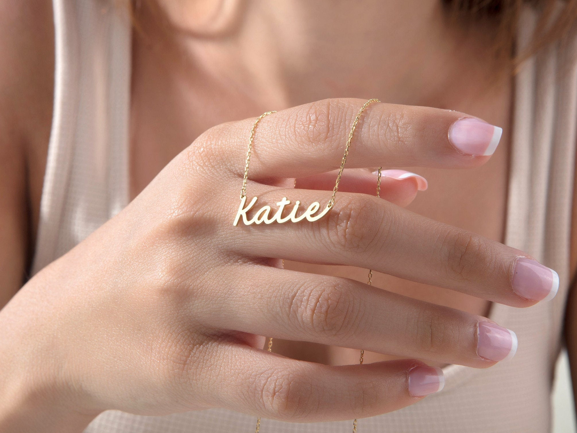 Sterlingzilveren naamkettingen, gepersonaliseerd moedercadeau, 14K gouden op maat gemaakte naamkettingen, verjaardagscadeaus voor haar, beste cadeau voor moeders