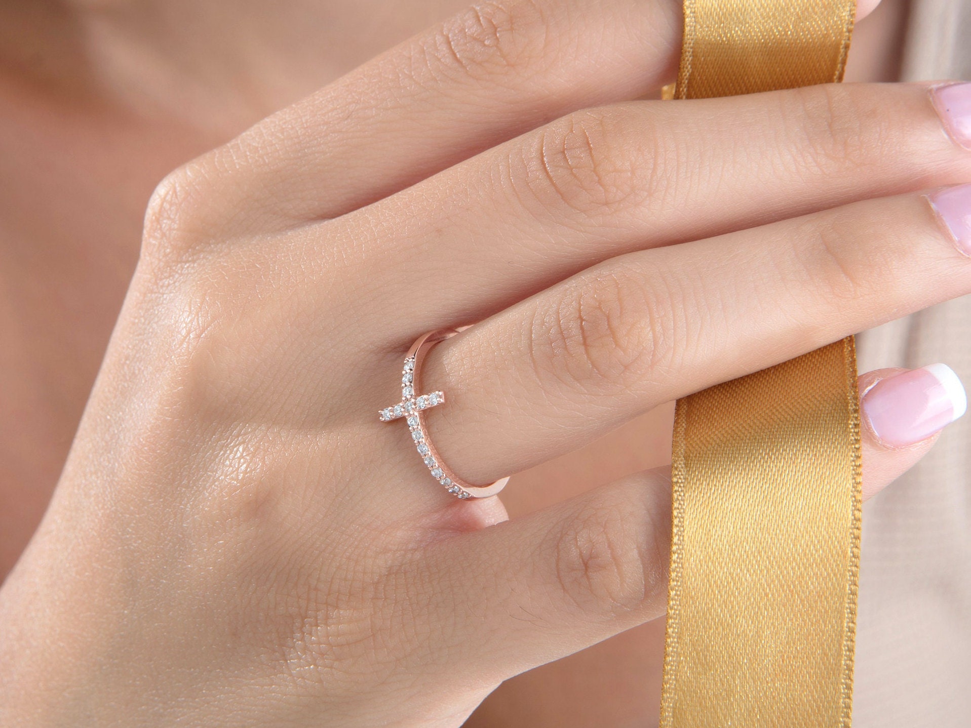 Gifts for Mother's Day, 18K Gold Zircon Diamond Cross Rings Gifts for Mother's Day, 18K Gold Zircon Diamond Cross Rings