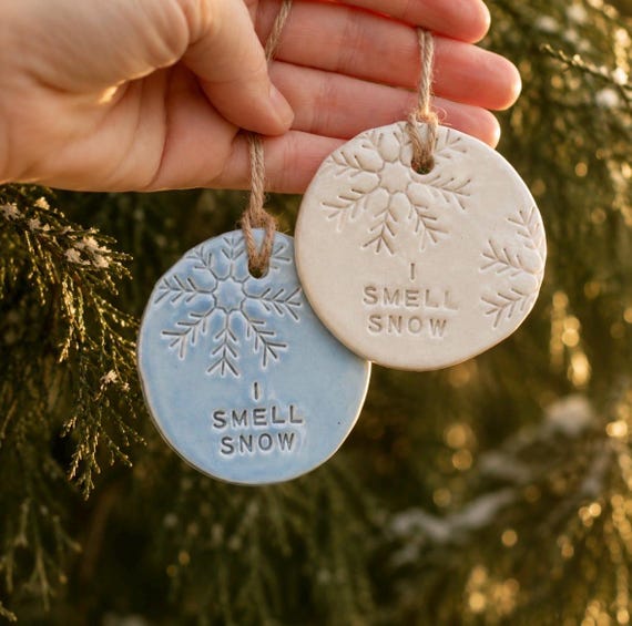 Handmade I Smell Snow Ornament \ Gift for Gilmore Girls Fans \ Gifts under 15 Dollars