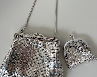 1930s Whiting & Davis Silver Mesh Purse, Metal Chain Handle - Etsy
