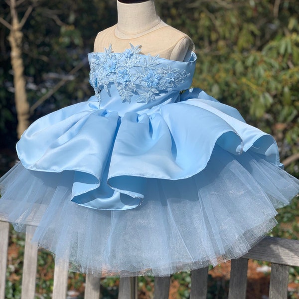 Baby girls blue dress, 1st Birthday tutu Girls photoshoot, Flower Girl dress, Princess toddler girls puffy sky blue dress