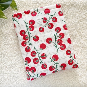 Quilted Book Sleeve Paperback Book Protector Tomato on Vine Print