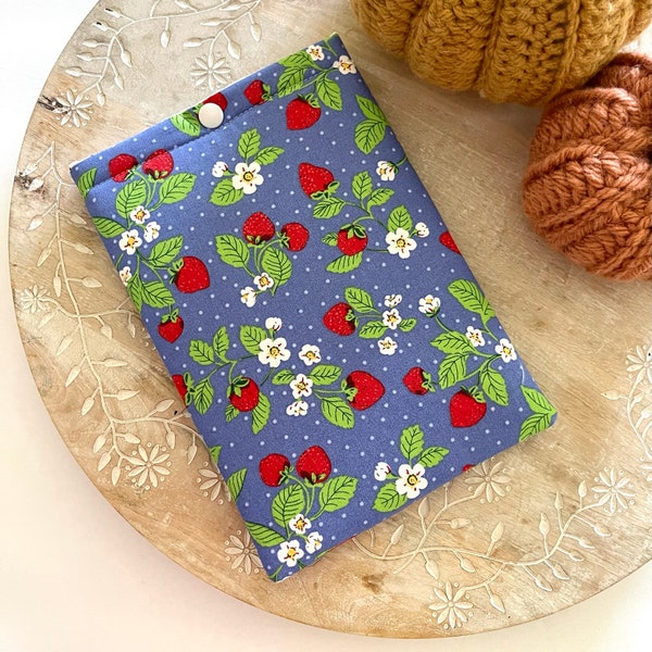 Padded Kindle Sleeve with Snap | Padded Book Sleeve | Book Lover Gift | E-reader Cover | Bookish Gift | Kindle Paperwhite Cover | Book Pouch