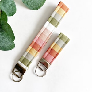 Key Fob Wristlet, car key holder, keychain wristlet, fabric keychain, wrist lanyard, wrist keychain, keychain for women, Mini keychain