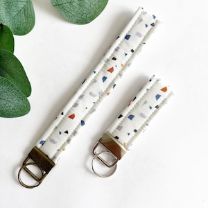 Key Fob Wristlet, car key holder, keychain wristlet, fabric keychain, wrist lanyard, wrist keychain, keychain for women, Mini keychain