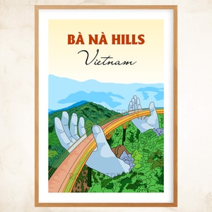 Puede incluir: Una ilustración colorida de un puente en forma de dos manos que se alcanzan mutuamente. El puente es amarillo y naranja y está rodeado de árboles verdes. El texto "BÀ NÀ HILLS Vietnam" está en la parte superior de la imagen.