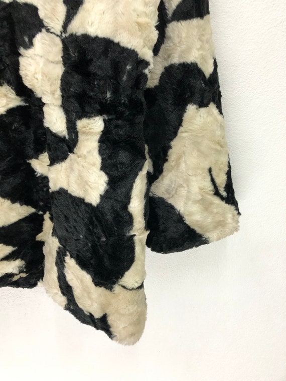 Vintage Rei Risee Cow Zebra Pattern Fur Jacket Re… - image 5