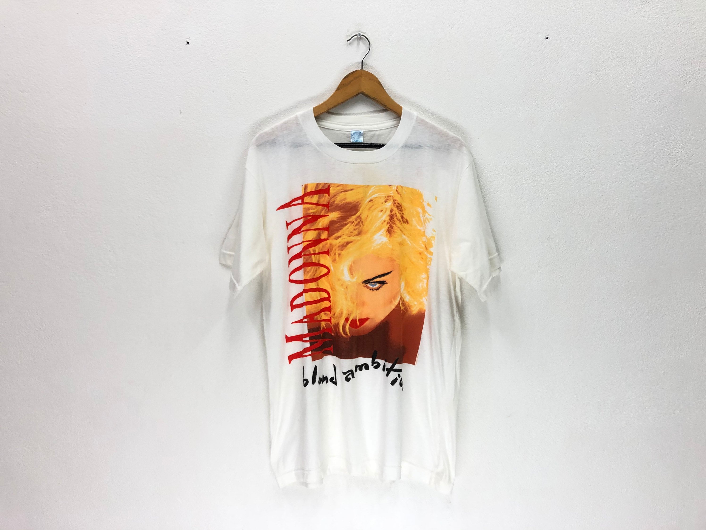 90s VINTAGE MADONNA BLOND AMBITION WORLD TOUR 1990 T-SHIRT