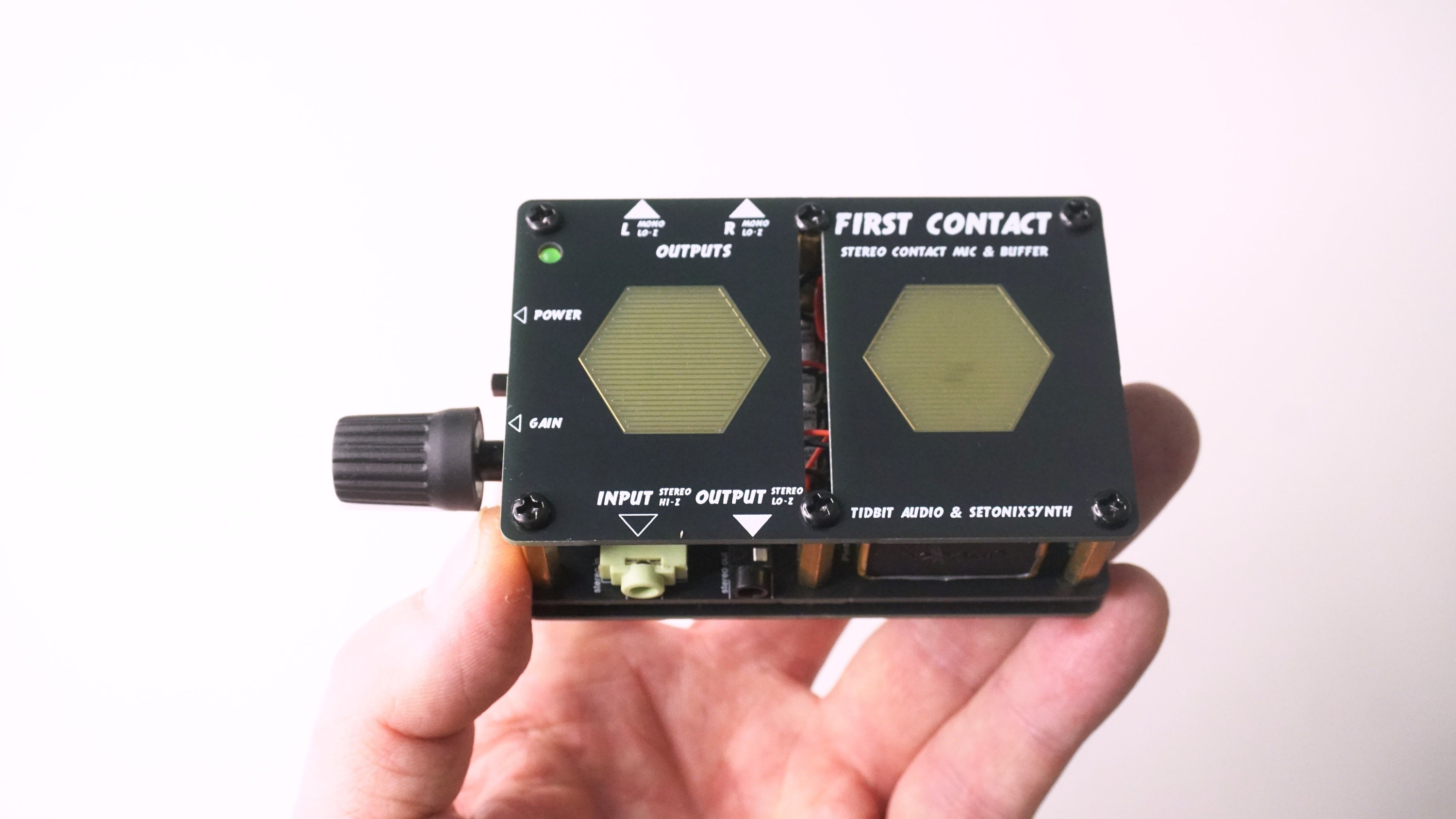 First Contact Stereo Contact Mic Preamp: Eurorack Compatible Amplifier ...