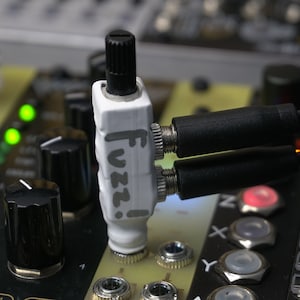 Fuzz! - Mini Fuzz Distortion effect for Eurorack/Modular Synth - 3.5mm - 0hp