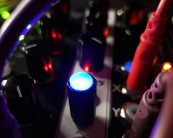Stroboskopowy wskaźnik świetlny do syntezy Eurorack/Modular (napięcie dodatnie i ujemne) - 3,5 mm - 0HP