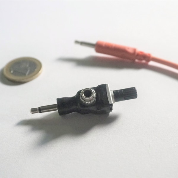 Mini Attenuator for Audio and Control Voltage - 3.5mm - Add an attenuator to any patch without a dedicated module - 0HP