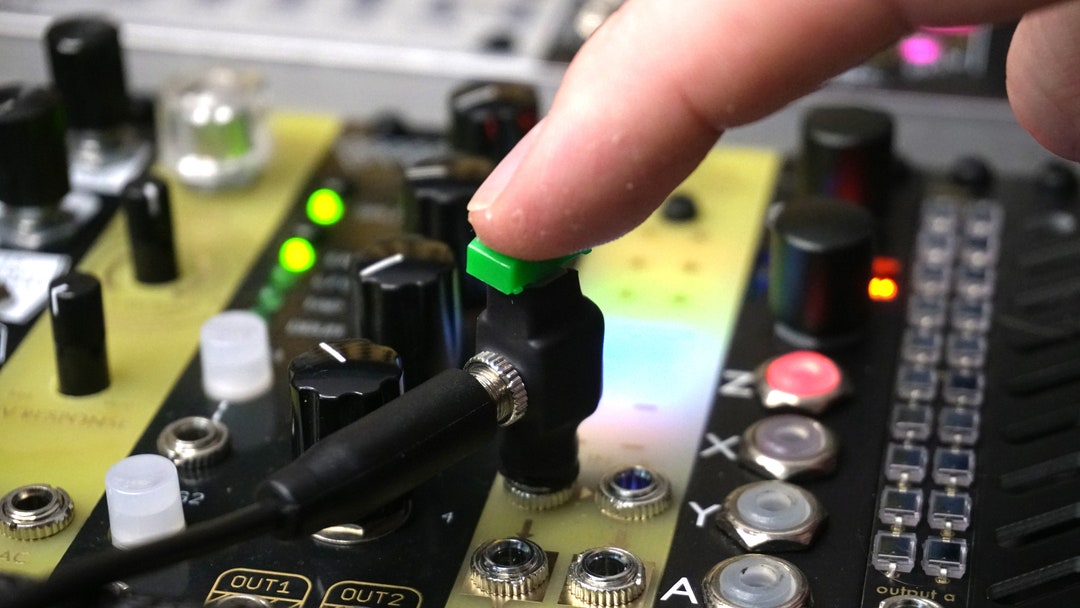 Mini Mute Switch / Latching On/off Toggle Switch for Eurorack and ...