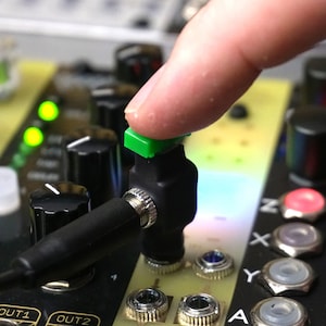 Mini Mute Switch / Latching On/Off Toggle switch for Eurorack and Modular Synth / 3.5mm / 0hp