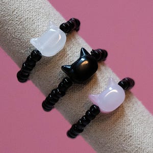 Katzen- Perlenring, Handmade, Rocaille Stacking Ring, Elastisch & Minimalistisch, Geschenk für Katzenmama, Katzenpapa, Antistressring, Y2K