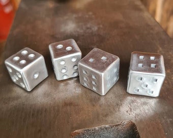 Handmade Mithril dice 15mm silver steel Solid metal Blacksmith Dice fantasy LOTR middle earth gambling copper brass fathers gift husband