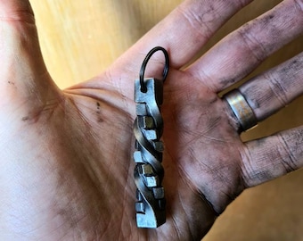 Blacksmith keychain twisted steel keyring rubix twist keyfob bag charm