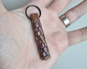 Blacksmith keychain alligator scale copper keyring twist keyfob bag charm stocking filler
