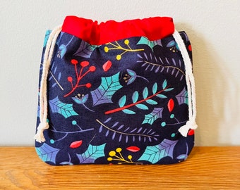 Small Drawstring pouch - Handmade gift baggy - Holiday print - 5x5 bag