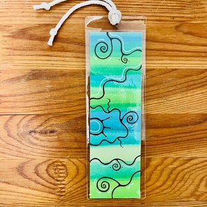 Handcrafted paper bookmark - Gift giving idea - Book lovers gift - Handpainted page marker