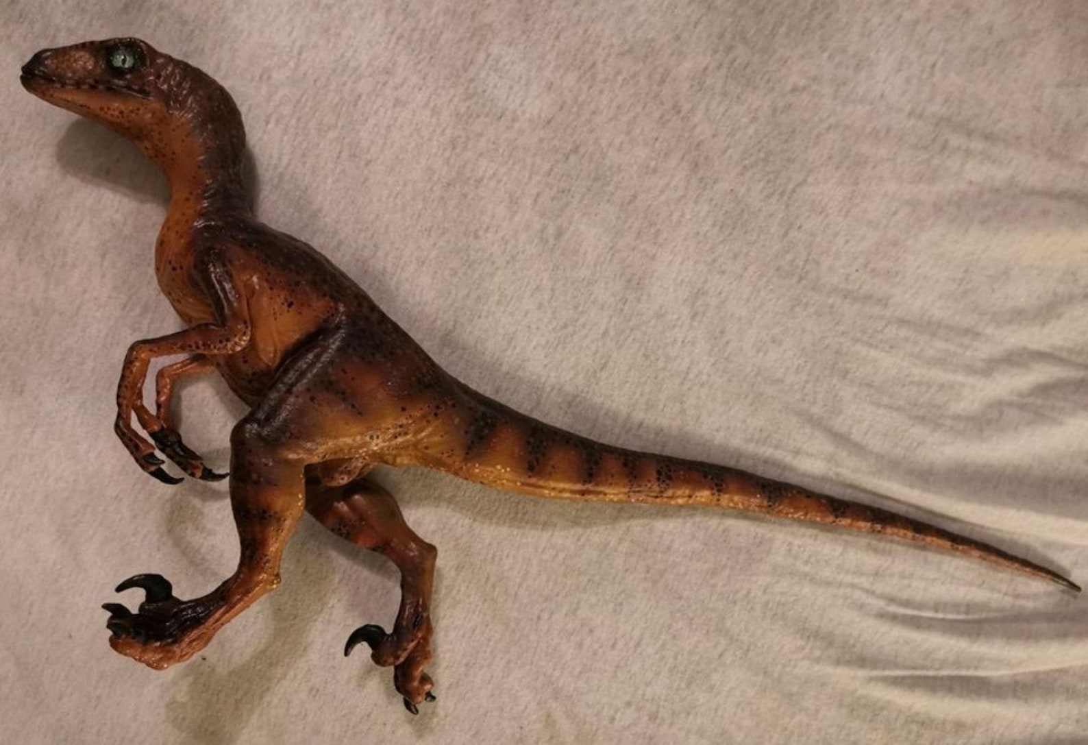 Jurassic Park Velociraptor Maquette Etsy 