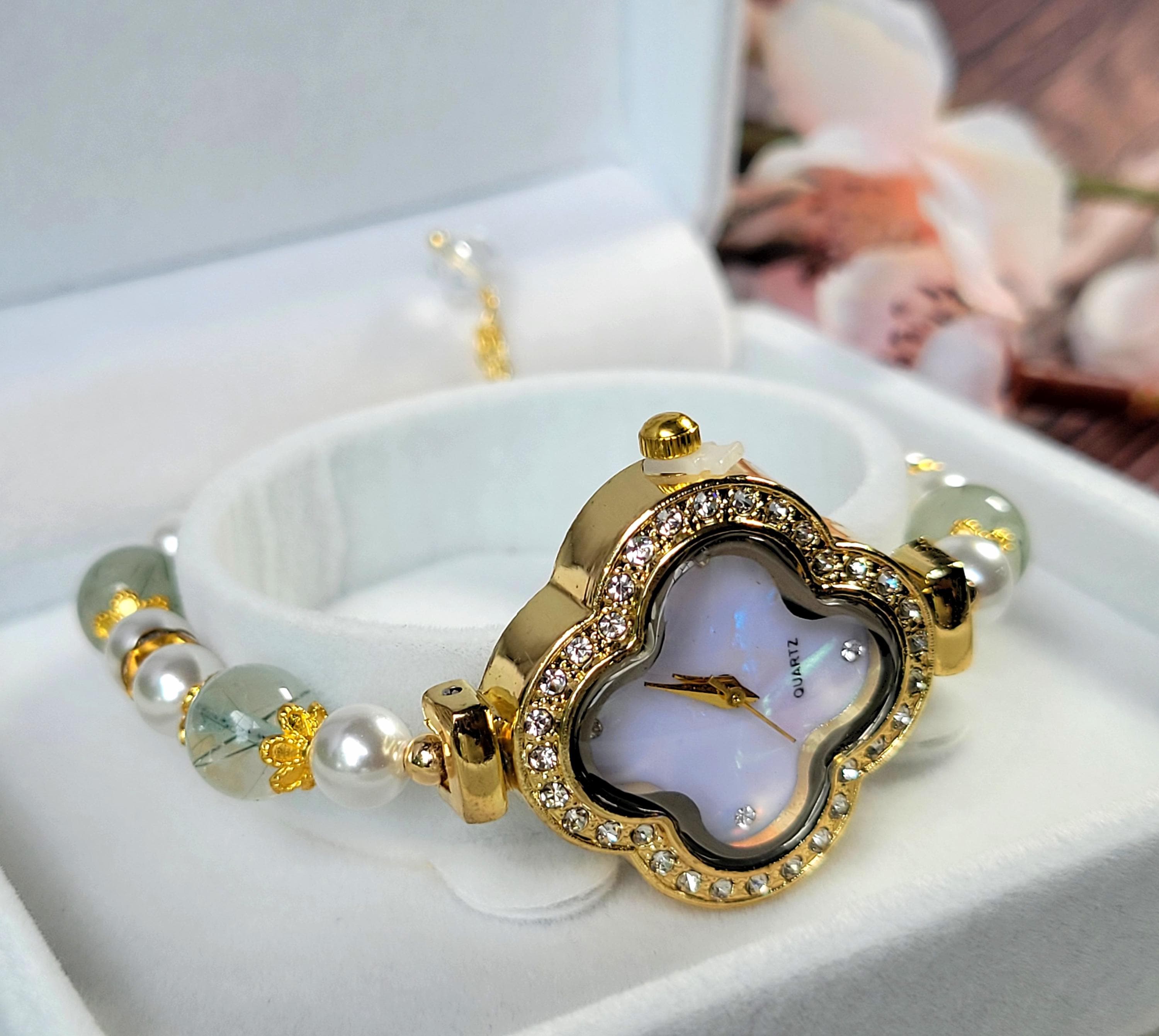14k Gold Watch Clover - Etsy display picture 3