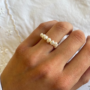 MBracing| Mini Ring Freshwater Pearls New