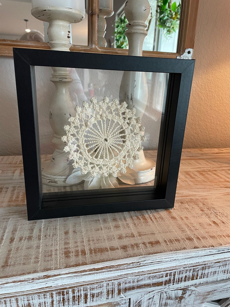 Antique crocheted doily framed for wall art or desktop, modern framed antique craft, modern farmhouse decor, unique wedding gift, USA image 2