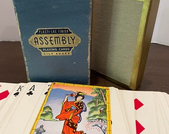 Vintage 1940s Plasti-Lac Assembly playing cards, Japanese Geisha gilded edge playing cards complete set in original box Excellent condition