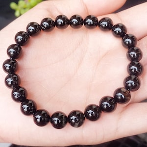 Authentic Black Tourmaline Bracelet, Gemstone Bracelet, Beaded Bracelet Natural Tourmaline Bracelet 8MM Bracelet Gift for Men’s & Women’s .