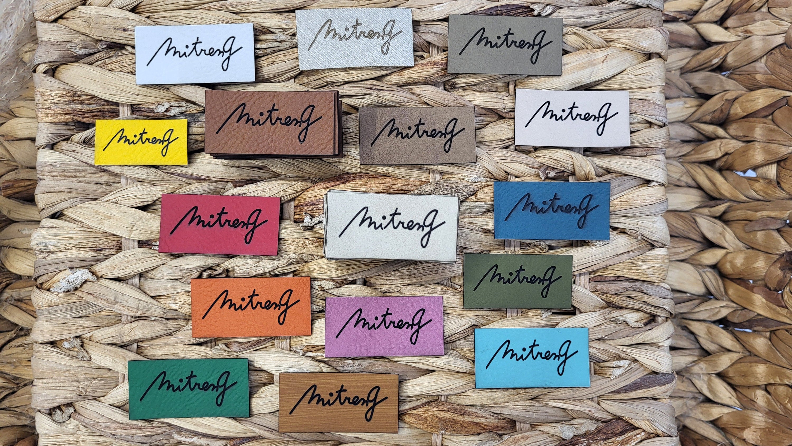 YOUR LOGO tags 50pcs,Custom faux leather labels, kunstleder label tag,YOUR Graphic faux leather logo tags, leder tag label, personalised tag