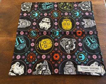 EDC Hank. 10x10 100% cotton. Star Wars sugar skulls w/ dots back.