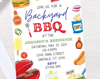 Può includere: Un invito a un barbecue con sfondo a scacchi rossi e bianchi. L'invito presenta illustrazioni di cibi da barbecue, come un hamburger, un hot dog e un'insalata di patate. Il testo annuncia un "Backyard BBQ" con i dettagli dell'evento.