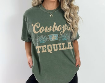 Komfort Farben Cowboys und Tequila Vintage Vibe Graphic Tee