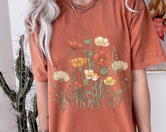 T-shirt met wilde bloemen van Cottagecore | Vintage T-shirt met bloemenprint | Botanisch comfort kleurenshirt | Zacht esthetisch T-shirt